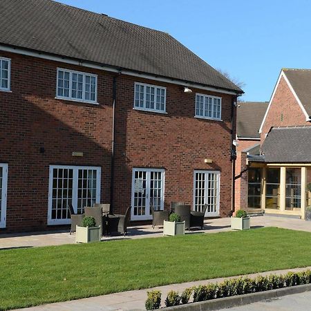 Manor House Hotel & Spa, Alsager Buitenkant foto