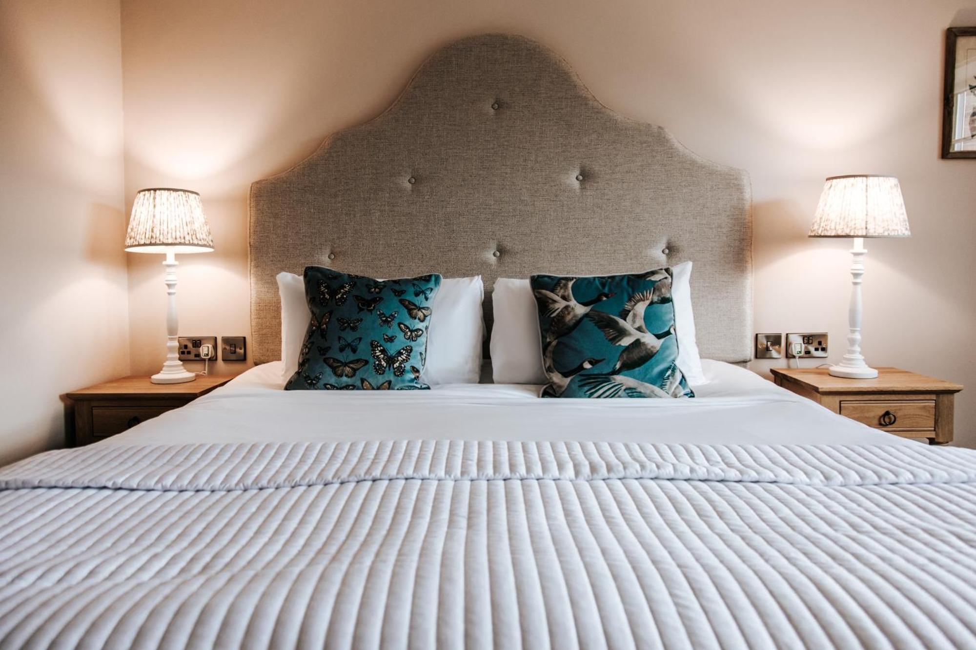 Manor House Hotel & Spa, Alsager Buitenkant foto